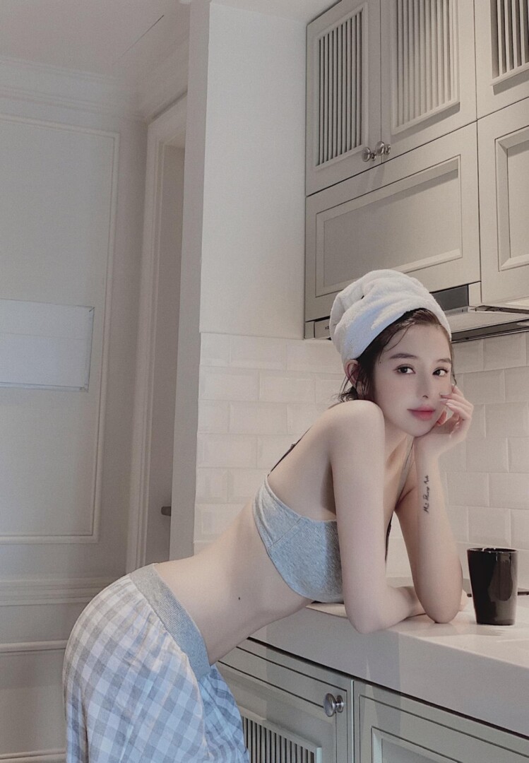 Hot Girl Mai Phuong Bui 33